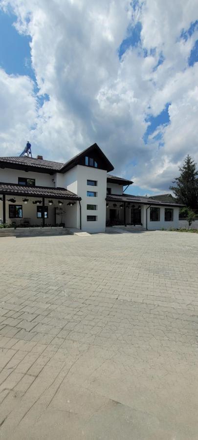 فندق Casa Domneasca Giurgiu المظهر الخارجي الصورة